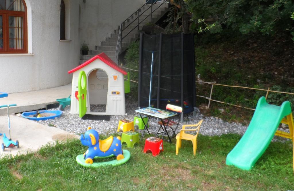 Petrovac Pataki Guesthouse מראה חיצוני תמונה